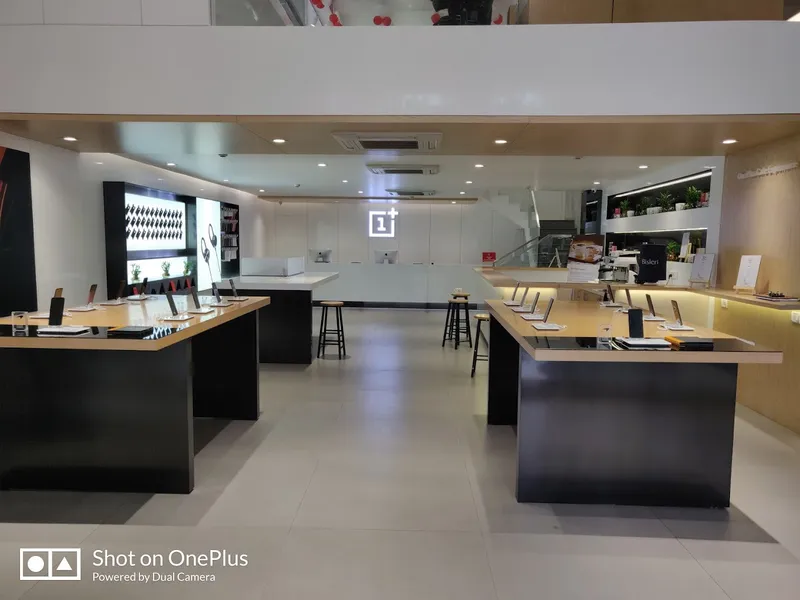 OnePlus Exclusive Service Centre