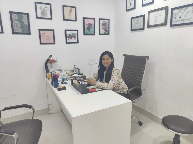 Jivisha Clinic (Best Skin and Child Care) Dr Ankit and Dr Akriti Gupta