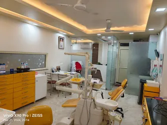 Best of 14 dental clinics in Sainik Farm South Delhi