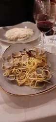 spaghetti alle vongole a Milano