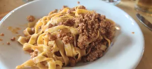 tagliatelle al ragù a Milano