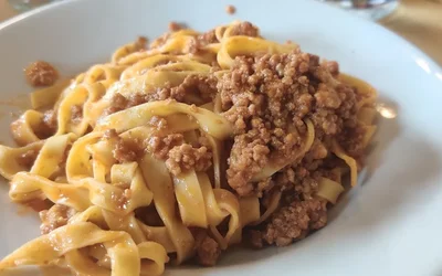 Lista 23 tagliatelle al ragù a Milano