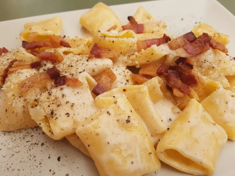 Pasto - Laboratorio di pasta con cucina