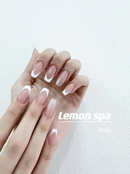 Lemon Spa Nails
