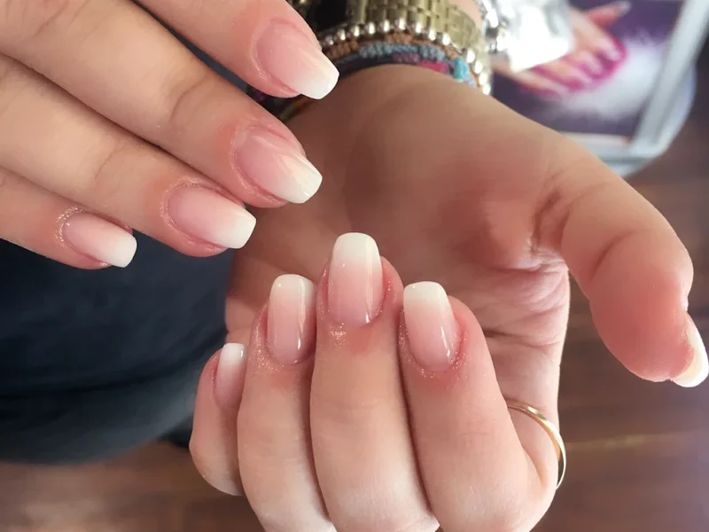 Alessandra Nails - Ricostruzione Unghie & Accademia Nails