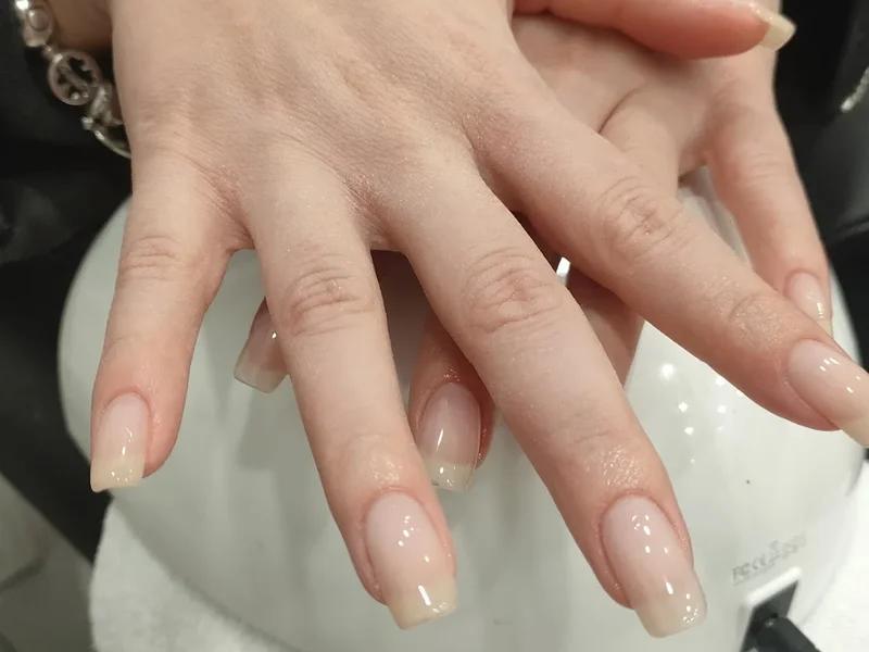Ricostruzione Unghie - Milan Nail spa