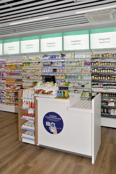 Farmacia Boots Stazione Centrale