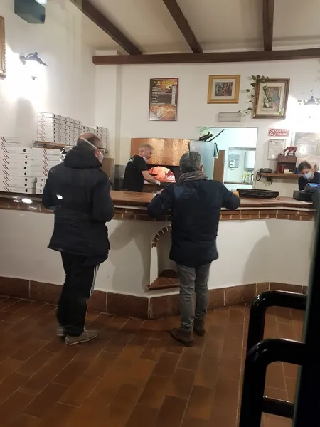 La Premiata Pizzeria Adriano