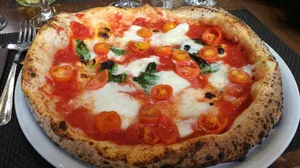 pizza napoletana a Tuscolano Roma