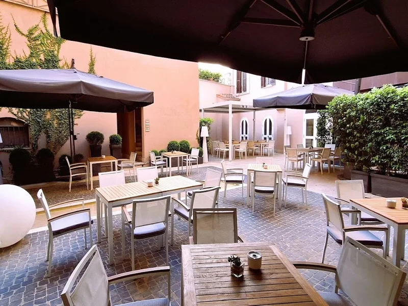 I Sofà Bar Restaurant