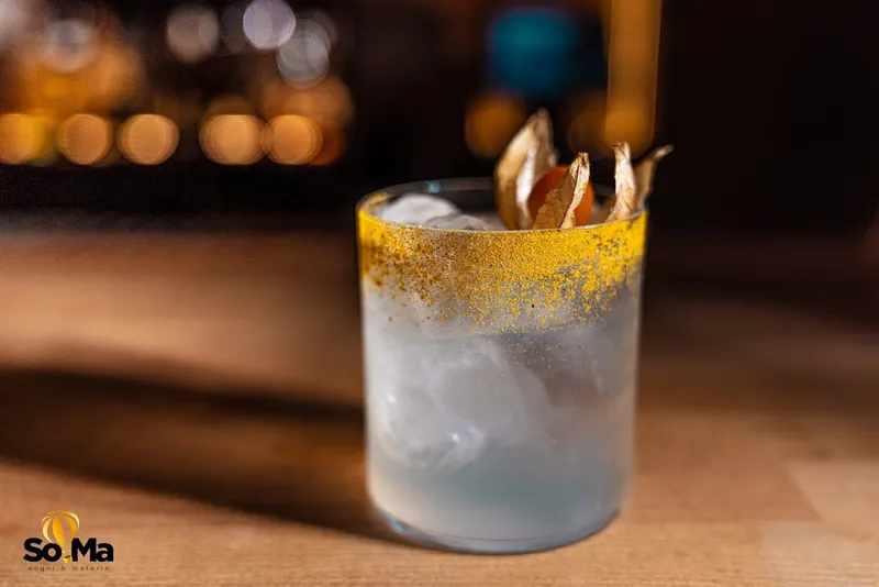 SoMa Restaurant - Cocktail Mixology