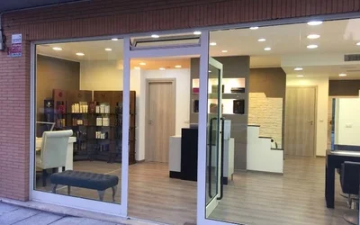 Lista 8 parrucchieri a Alessandrino Roma