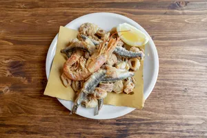 Lista 18 fritto misto a Genova