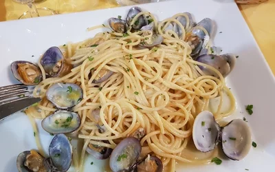 I Migliori 17 spaghetti alle vongole a Genova