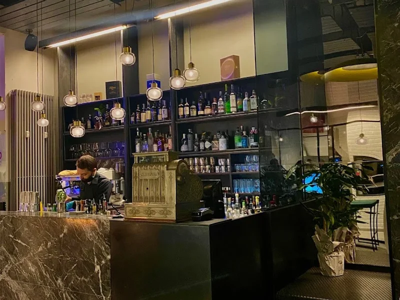 EXM già MANZO’ Ristorante di Carne e non