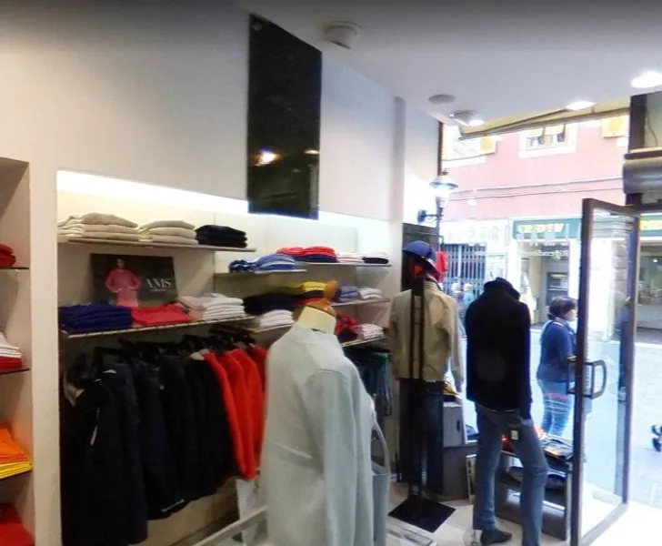 J & Co. Abbigliamento Genova