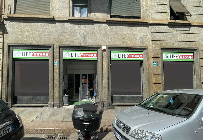 Life store