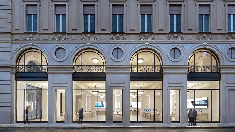 Apple Torino Via Roma