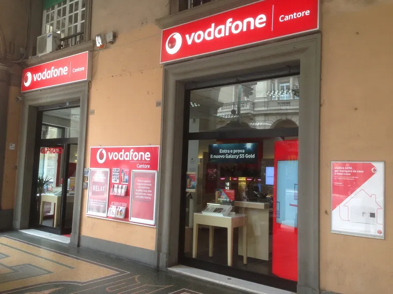 Vodafone Store | Antonio Cantore