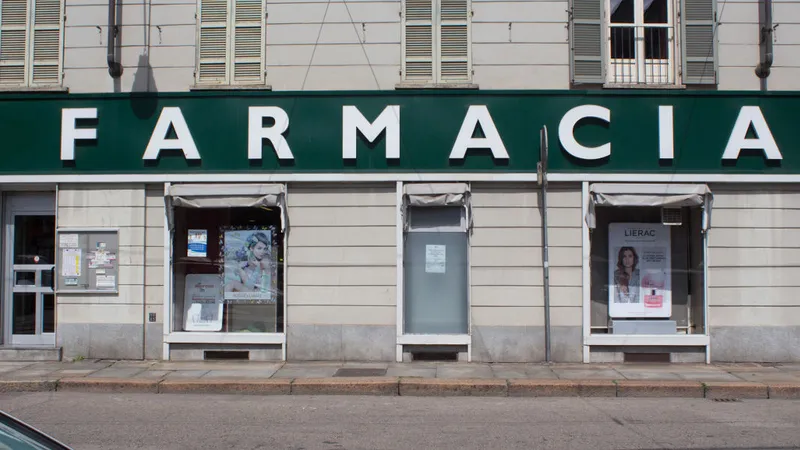 Farmacia Comunale 42 - Torino - Farmacia con Servizio Notturno