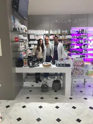 Lista 12 farmacia a Sestri Ponente Genova