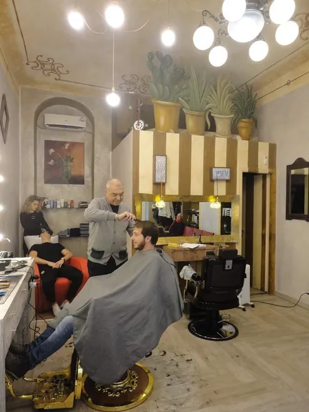Barbiere Torino"Les Artistes"Barber shop