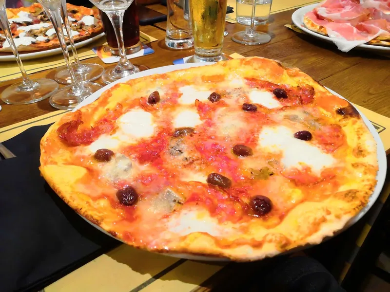 Emme - Pizzeria genovese