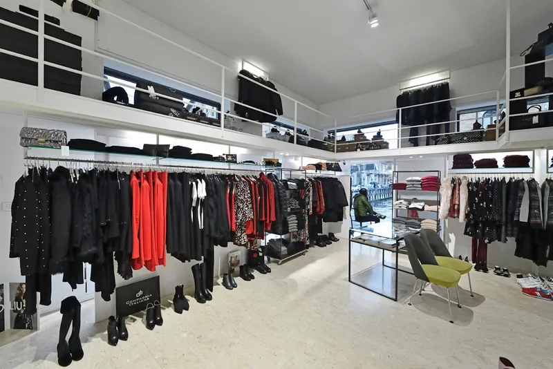 Tosca abbigliamento New Retail Shop