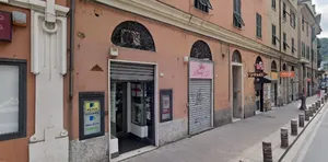 Lista 13 negozi di abbigliament a Rivarolo Genova