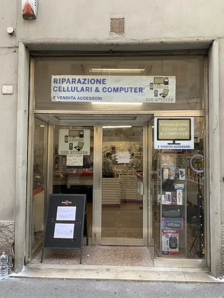 RIPARAZIONI CELLULARI & PC