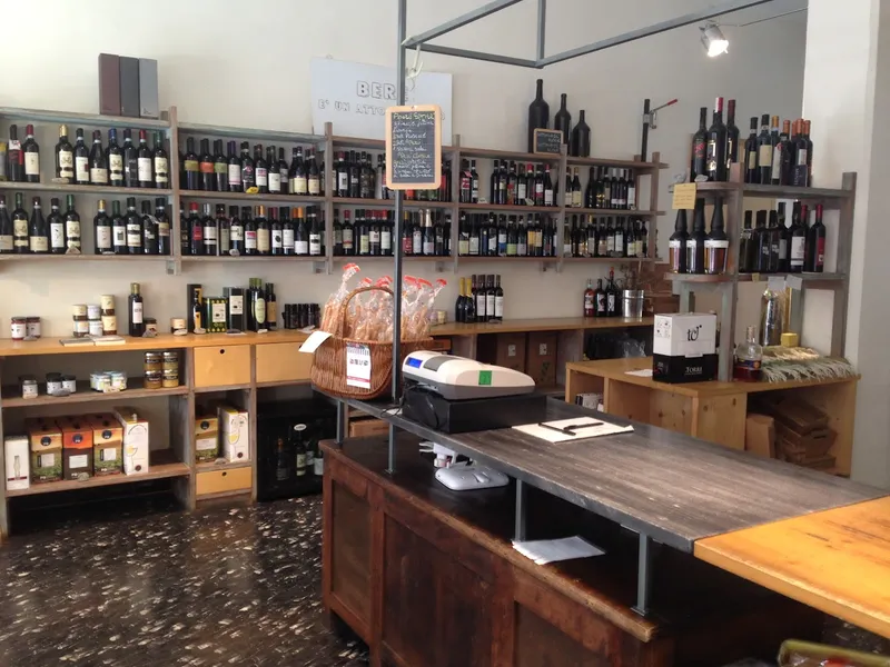 Vinologo Montevecchio - Vini Sfusi e Bag in box