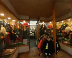 I Migliori 10 negozi di abbigliamento da donna a Molassana Genova