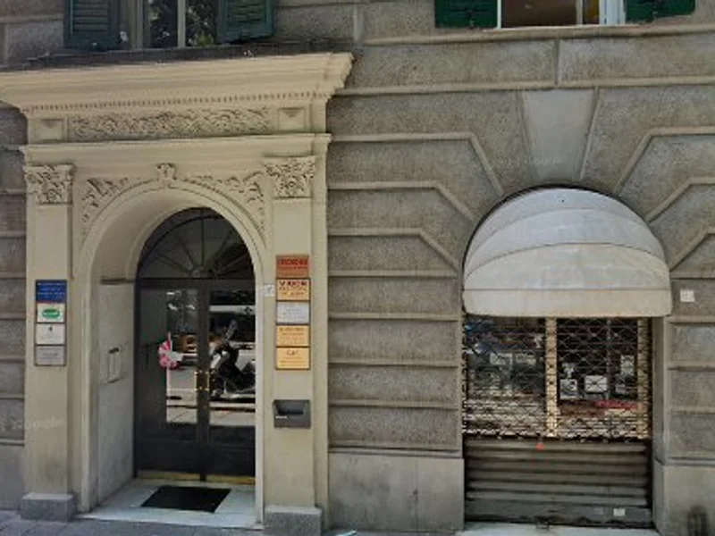 GENOA NEAR BEACH ROMANTIC ROOM