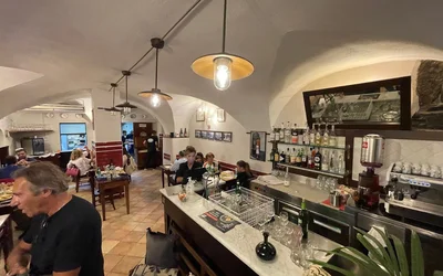 I Migliori 5 ristoranti con vista a Molo Genova