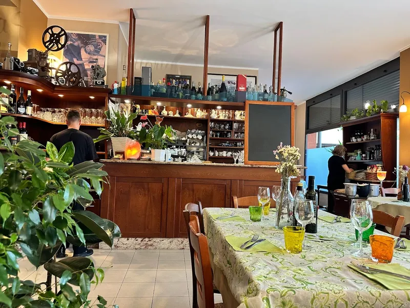 La Piccola Trattoria