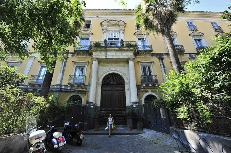 C.C.Ly Hostel