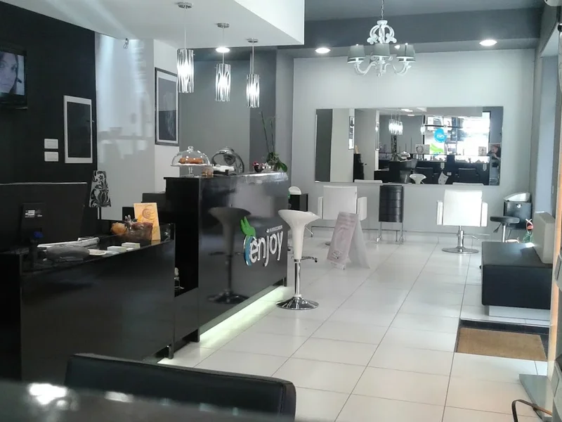 Enjoy Parrucchieri HAIR SPA OWAY & CENTRO CHERATINA