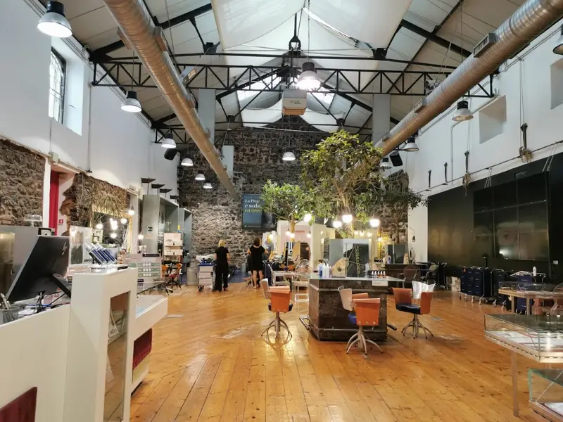 Renato Gervasi - Ambasciata della Gioia - AVEDA Salon - Miglior parrucchiere Catania