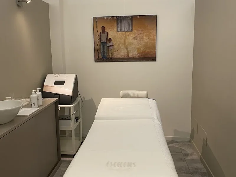 Esthens beautyart srl