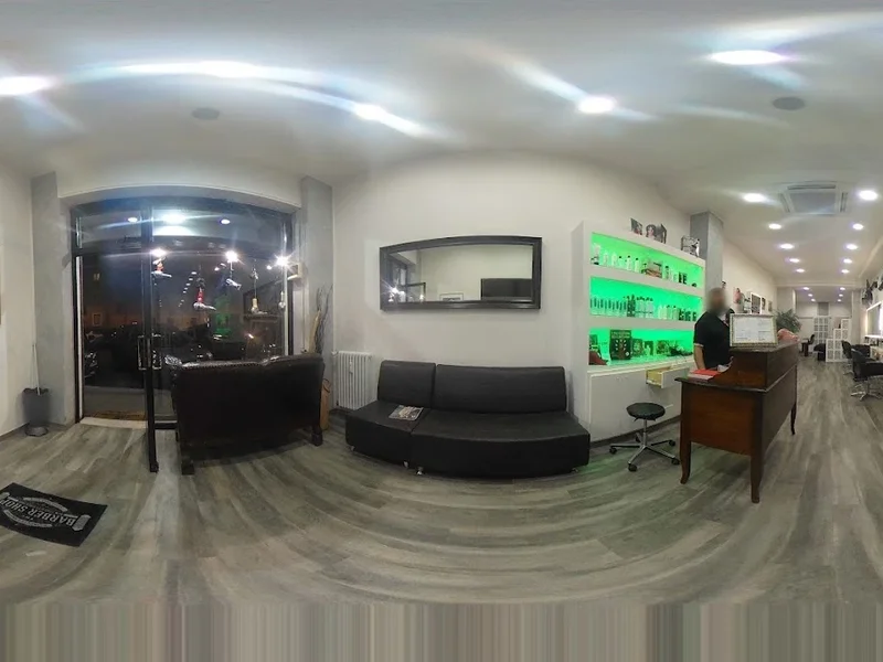 Linea Futura, Parrucchiere Uomo e Donna, Centro Estetico Solarium