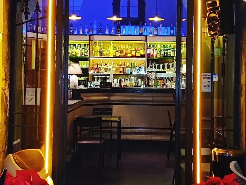 Drinkeria cocktail bar