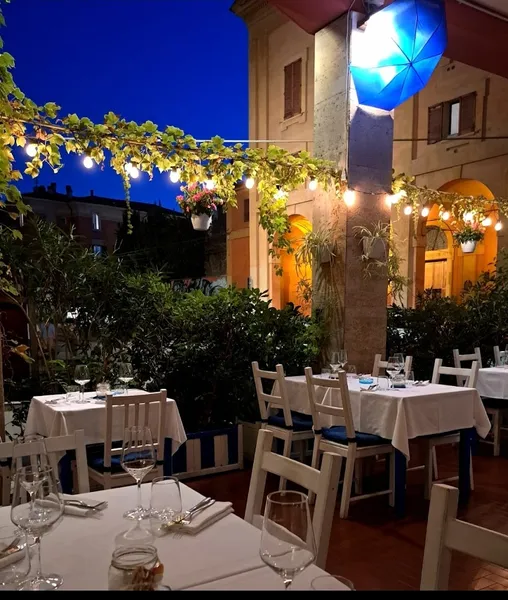 La Piazzetta Ristorante