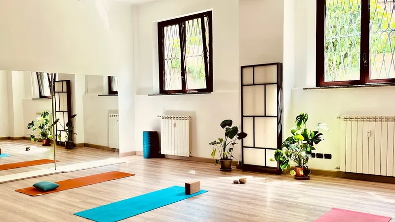 DĀNA YOGA MILANO