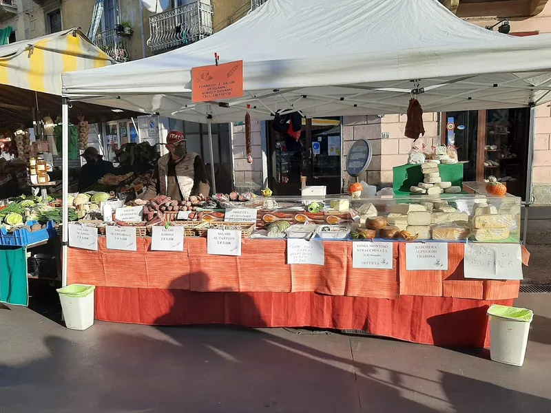 Mercato Piazza Foroni