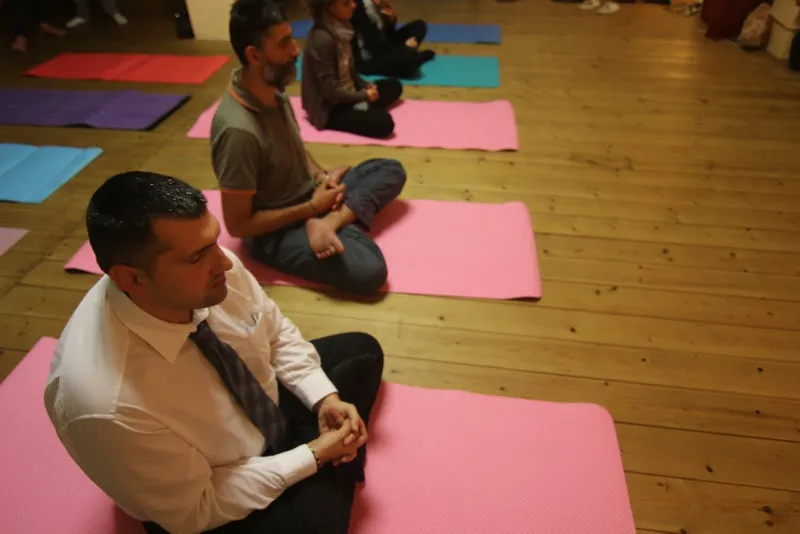 Ananda Marga Bologna yoga e meditazione