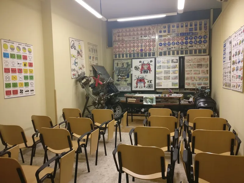 Autoscuola degli Ubaldi Roma