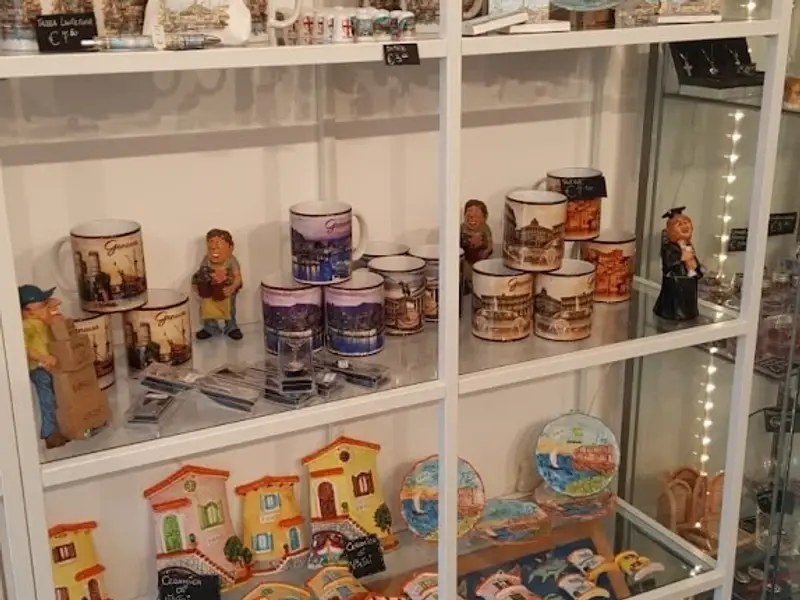 San Lorenzo Souvenir