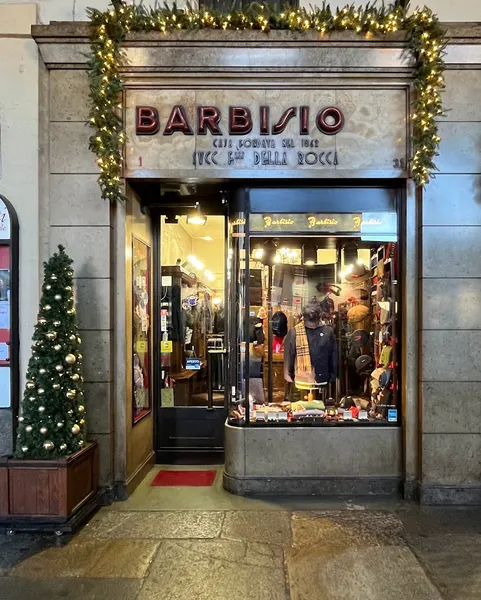 Barbisio Abbigliamento Uomo Cappelli e Accessori