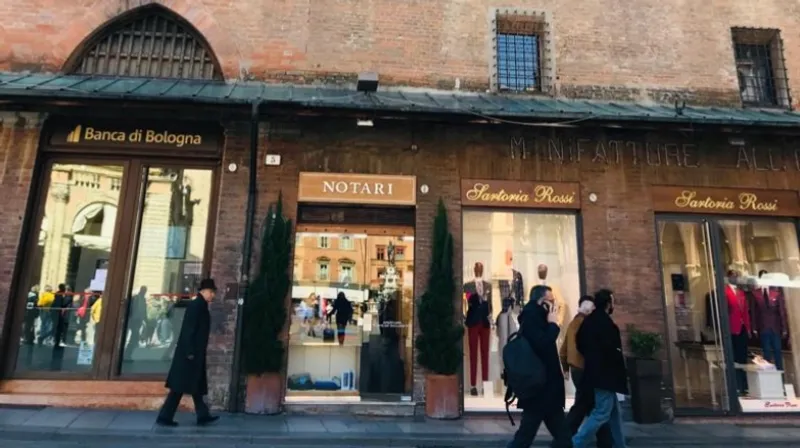 Notari Bologna Piazza Maggiore