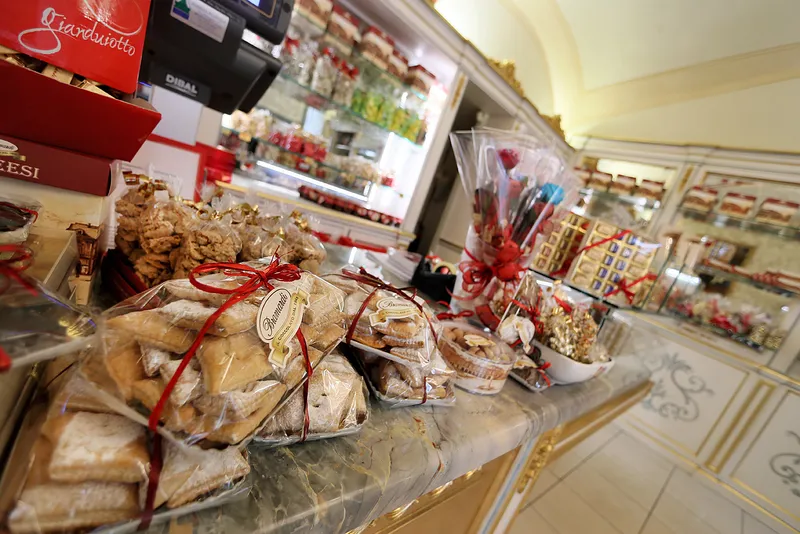 Bramardi Torino - Cioccolateria Caffetteria